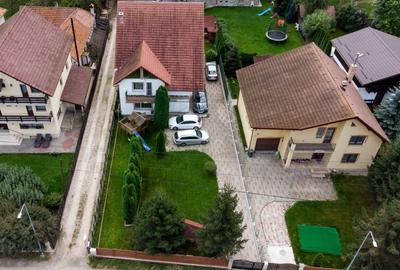 Casă individuală cu 7 camere cu Teren 747 Mp în Cheia - 1