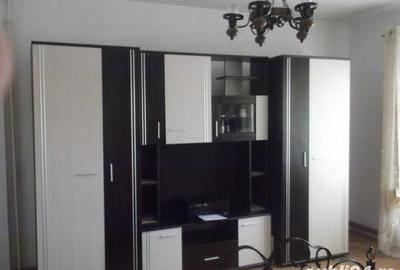 Garsonieră decomandată în Badea Cârțan - 3