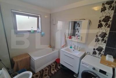 Casă cu 5 camere cu Teren 462 Mp în Malu Mare - 7