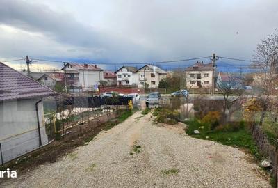 Casă cu Teren 1000 Mp în Ulmi - 16
