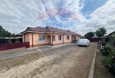 Casa 3 camere Marasesti in zona Est - 1