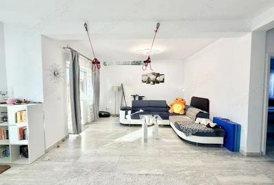 Casă cu 4 camere cu Teren 387 Mp în Moșnița Nouă