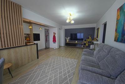 Apartament cu 33 camere decomandat, mobilat în Central - 1