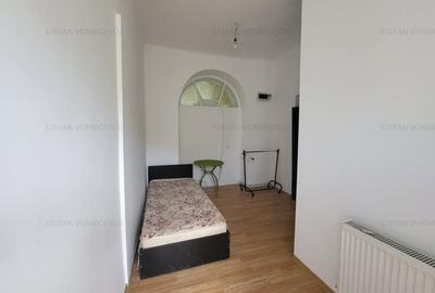 Casă individuală cu 5 camere cu Canalizare în Copou - 4