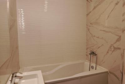 Apartament cu 3 camere semidecomandat, mobilat în 13 Septembrie - 16