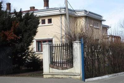 Spațiu comercial, de 420 mp, în Central - 1