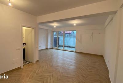 Casă cu 4 camere decomandat cu Teren 60 Mp în Central - 9