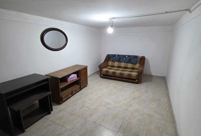 Garsonieră decomandată în Astra - 1