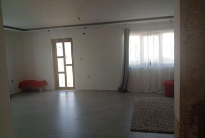 Casă cu 3 camere în Central - 4