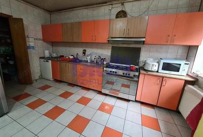 Vila cu Brazi - Uranus, 406mp teren - 9