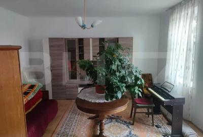 Casă cu 4 camere cu Teren 2190 Mp în Siret - 15