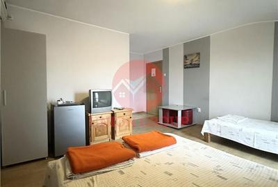 Spațiu comercial, de 450 mp, în Nord - 2