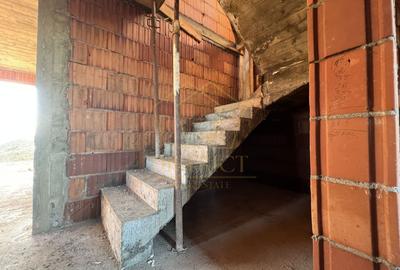 Duplex cu 4 camere cu Teren 306 Mp în Chișoda - 5