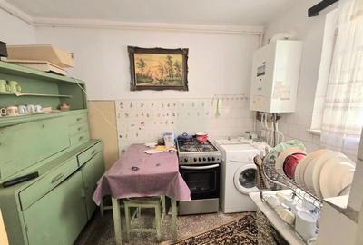 Apartament cu 2 camere decomandat în Mărăței