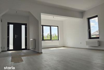 Casă cu 3 camere cu Teren 400 Mp în Tomești - 5