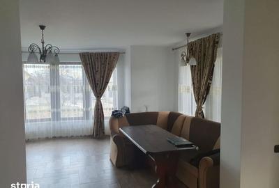Casă cu 5 camere cu Teren 2200 Mp în Târgșoru Vechi - 16
