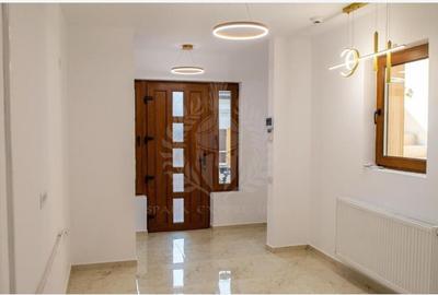 CASA DE VANZARE// CENTRAL PLOIESTI// - 4