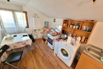 ●Casa in Comarnic--48.000e● - 8
