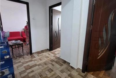 Apartament 2 Camere, Decomandat, 48 mp, etaj 3 din 4, Sud - 2