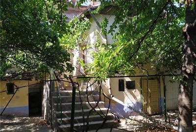 Casă cu 4 camere în Huși - 3