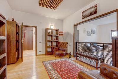 Apartament cu 4 camere decomandat, mobilat în Dacia - 1