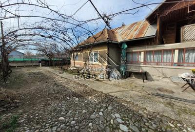 Casă cu 4 camere în Filipeștii de Târg - 15