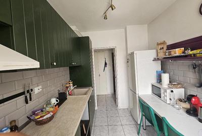 Apartament cu 3 camere semidecomandat în Craiovei - 5