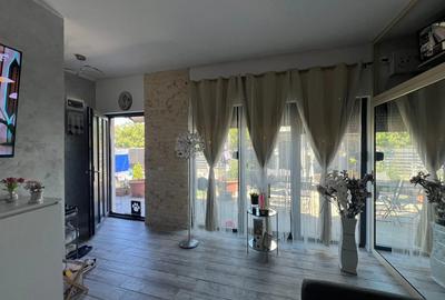 Casă cu Teren 333 Mp în Central