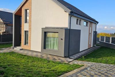 Casă cu 4 camere cu Teren 700 Mp în Bârnova - 7