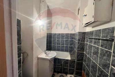 Vanzare Apartament cu 2 camere zona Vitan - 12