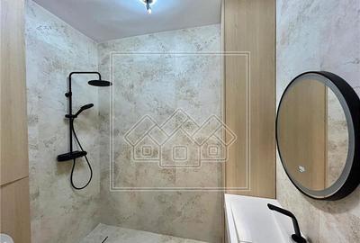 Apartament cu 3 camere nedecomandat în Turnișor - 4