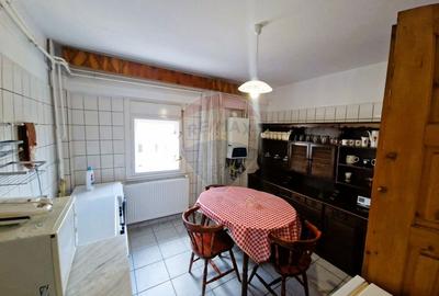 Apartament 3 camere de inchiriat, Malul Muresului langa Universitate - 4