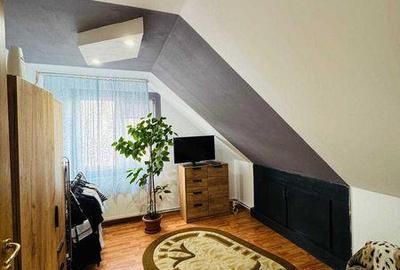 Apartament cu 3 camere decomandat în Central - 2