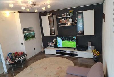 Apartament cu 4 camere decomandat în Noua - 4