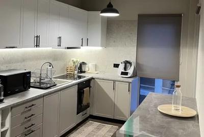 Apartament cu 2 camere decomandat în Chinteni