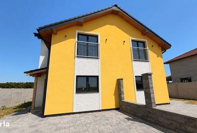 Casă cu 3 camere în Moșnița Veche