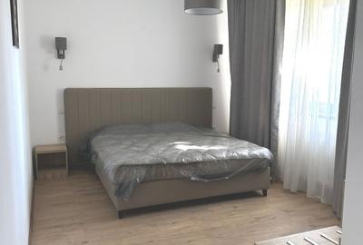 Cladire renovata, pretabila pentru hotel, pensiune, retreat, centru, etc - 16