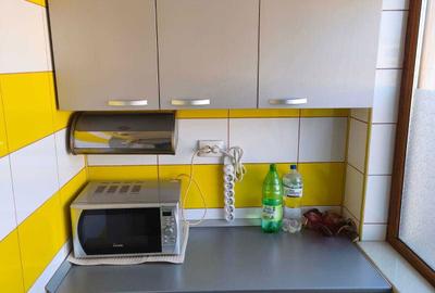 Apartament cu 2 camere decomandat în E3 - 2