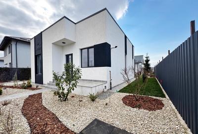 Casă cu 3 camere cu Teren 300 Mp în Berceni