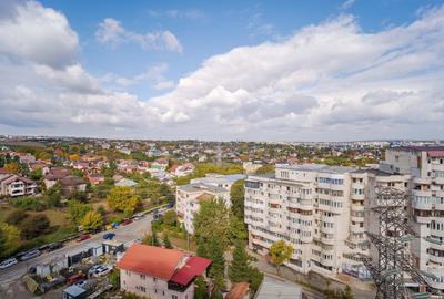 Apartament cu 2 camere decomandat în Nicolina