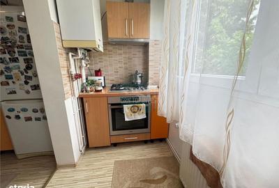Apartament cu 2 camere decomandat, mobilat în Calea Dumbrăvii - 2