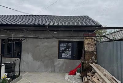 Casă cu 4 camere cu Teren 170 Mp în Central