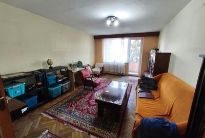 Apartament 3 camere – 95 mp, zona centrală, Casa de Cultură, ,etaj 3 - 1