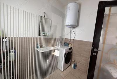 Casă cu 5 camere cu Teren 700 Mp în Goicea - 3