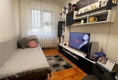 DACIA - 4 CAM - ETJ.3 - ANVELOPAT - CENTRALA/A.C - ZONA EXCELENTA - 1