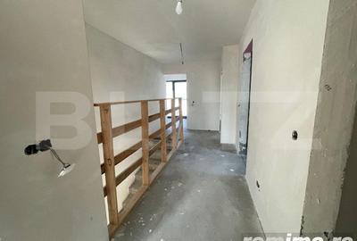 Casă cu 4 camere cu Teren 490 Mp în Central - 5