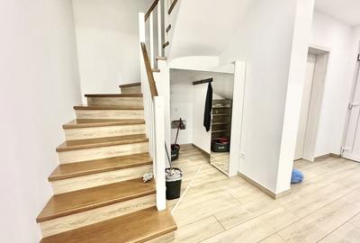 Duplex cu 5 camere cu Canalizare în Moșnița Veche - 6