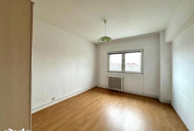 Apartament cu 2 camere decomandat, mobilat în Bulgaria - 11