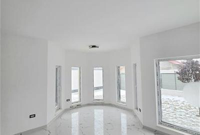 Casă individuală cu 5 camere cu Canalizare în Lumina - 18