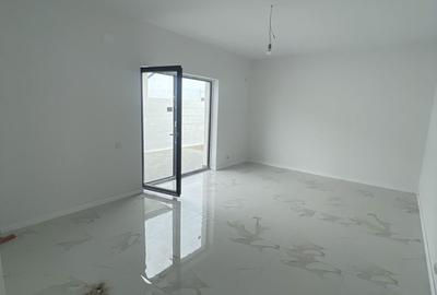 Casă cu 4 camere cu Teren 342 Mp în Clinceni - 1